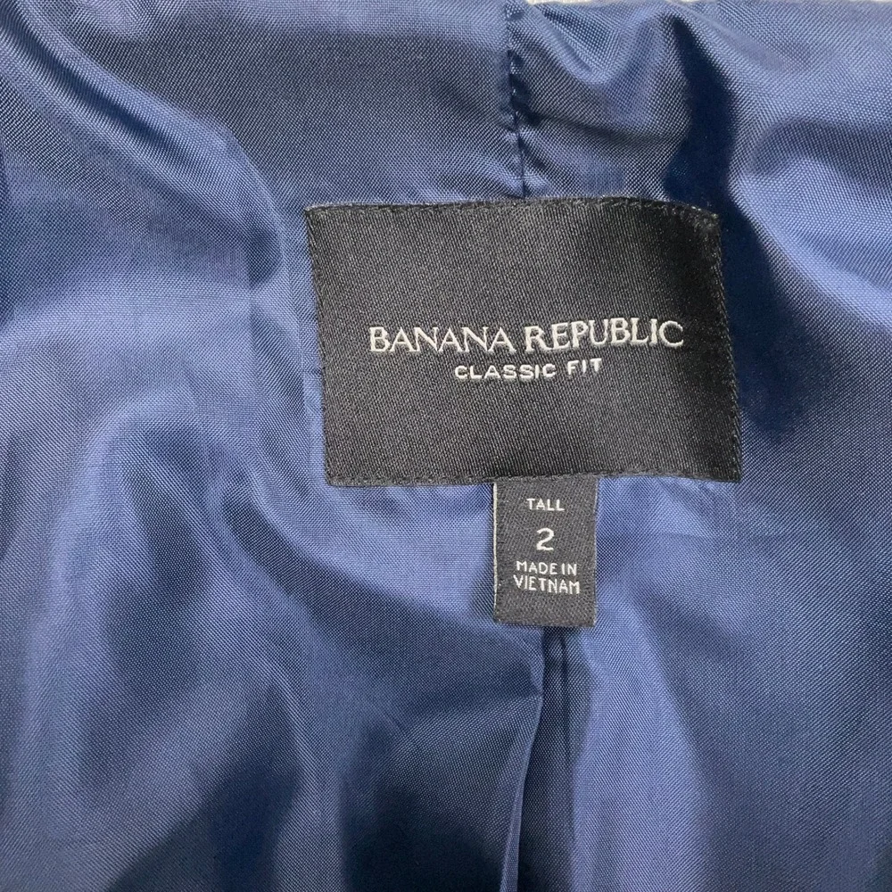 Banana Republic classic fit